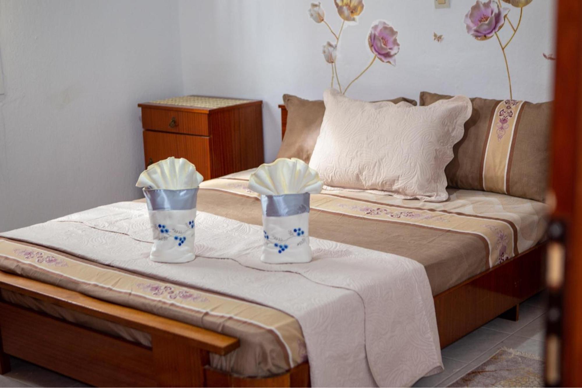 Titika House Guest House Vrasná Екстериор снимка