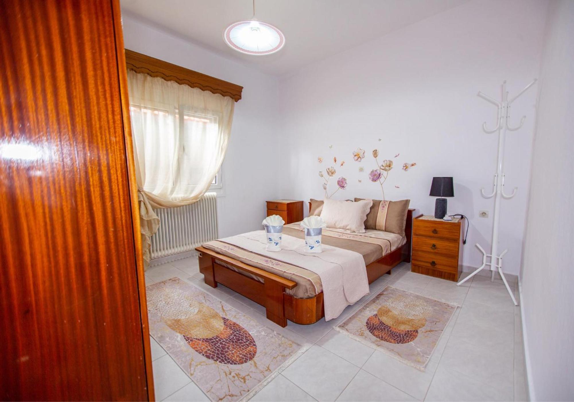 Titika House Guest House Vrasná Екстериор снимка